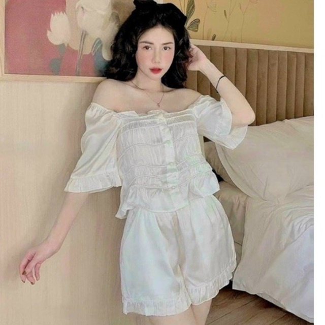 [Hàng sẵn] bộ ngủ mặc nhà đùi lụa Quảng Châu cao cấp nút ngọc trắng