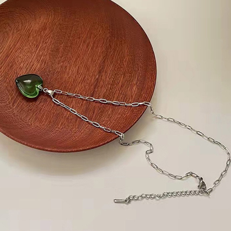 Vòng cổ Mặt Hình Trái Tim Nhiều Màu Sắc Dễ Thương