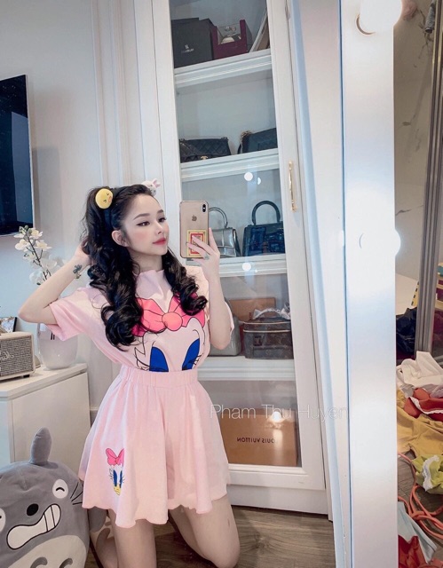 Bộ đồ hoạt hình xinh xắn