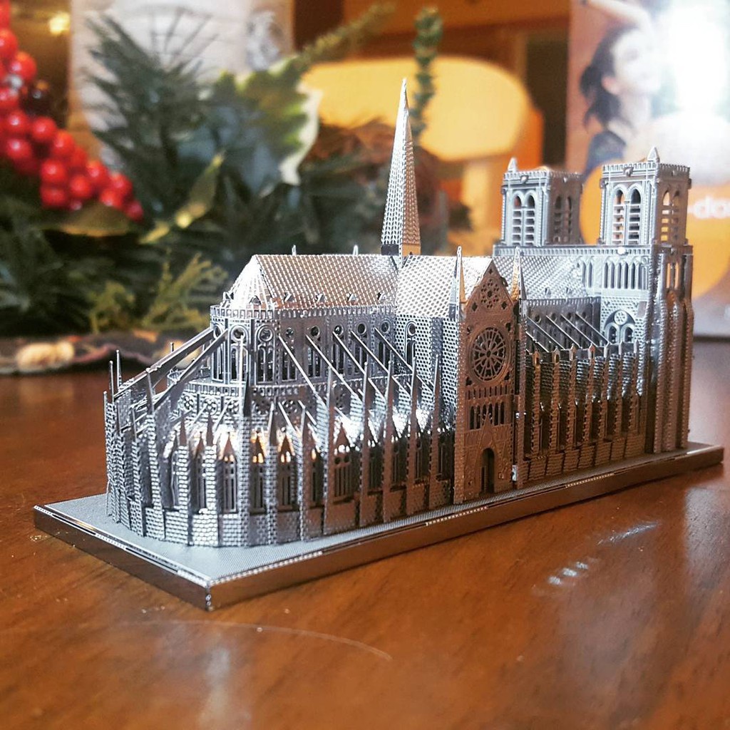 Tự Ráp Mô Hình 3D Kim Loại Lắp Ráp Nhà Thờ Đức Bà Paris
