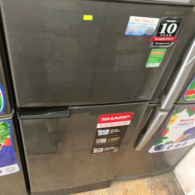 Tủ lạnh sharp inverter 165l đã qua sử dụng .khu vực SG