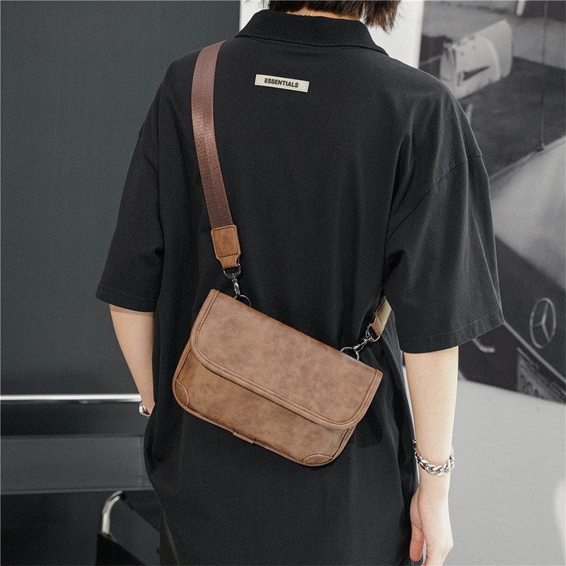 Túi đeo chéo Nam MOKANA túi da bò chống nước chống trầy xước phong cách Hàn Quốc T05