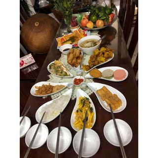 Bộ đĩa hình hoa cúc Bát Tràng