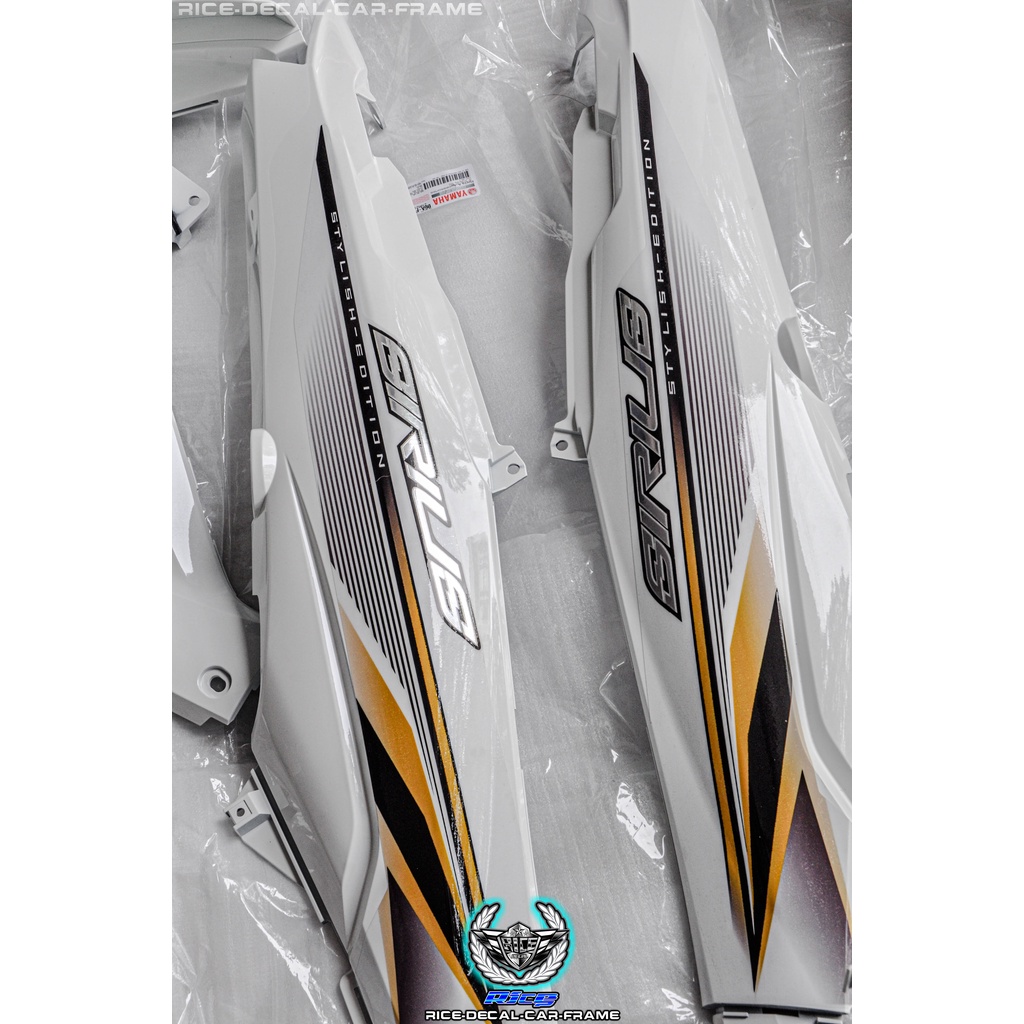 Tem Sirius Full Trắng 2017 - 2018 Giả zin