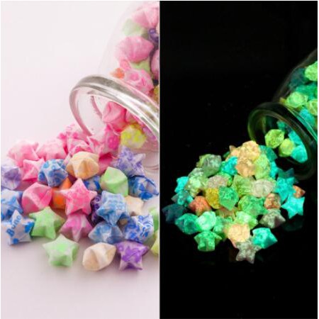 Set 30 tờ giấy gấp sao origami phát sáng trong bóng tối trang trí nội thất