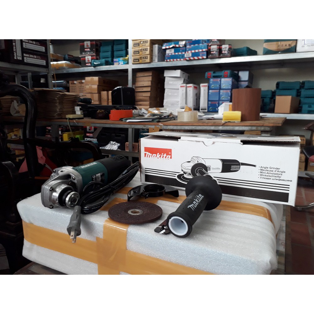 MÁY MÀI GÓC  MAKITA-9556HB