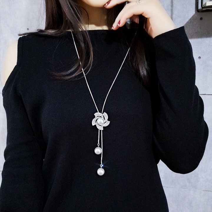 Dây chuyền nữ phong cách áo len rớt mặt trăng sáng đẹp, quyến rũ dễ phối đồ