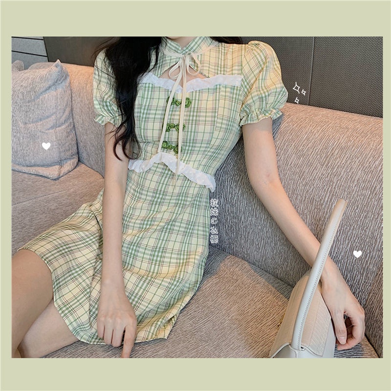 Đầm kiểu sườn xám cách tân màu xanh lá phong cách Pháp thời trang dành cho nữ