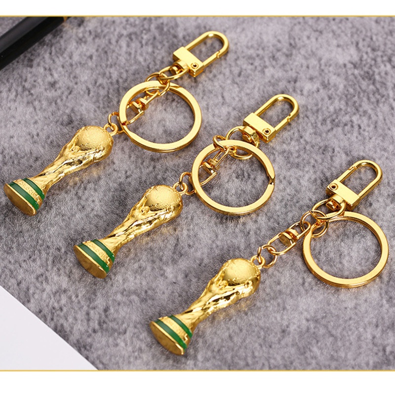 Móc Khóa Thể Thao Hình Quả Bóng Đá Cho Bé Trai