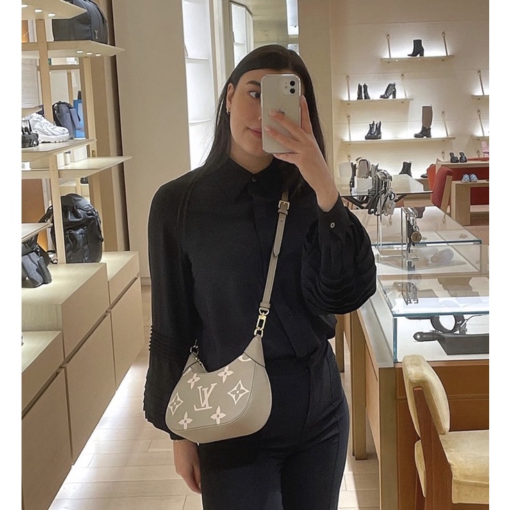 LV BAGATELLE BAG Fullbox nam châm nguyên seal  sz24cm chất da bò mềm 3 màu♥️