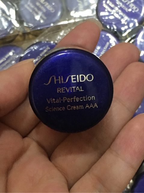 Kem chống nhăn Shiseido Revital Vital - Perfection Science Cream AA hàng sample