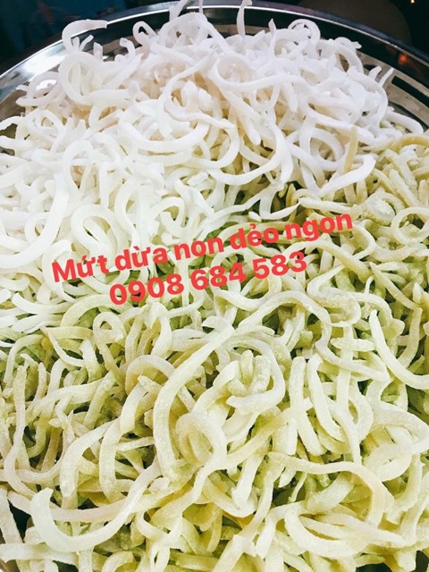 🥥🥥MỨT DỪA NON DẺO NGON - ÍT NGỌT Hộp 500gr