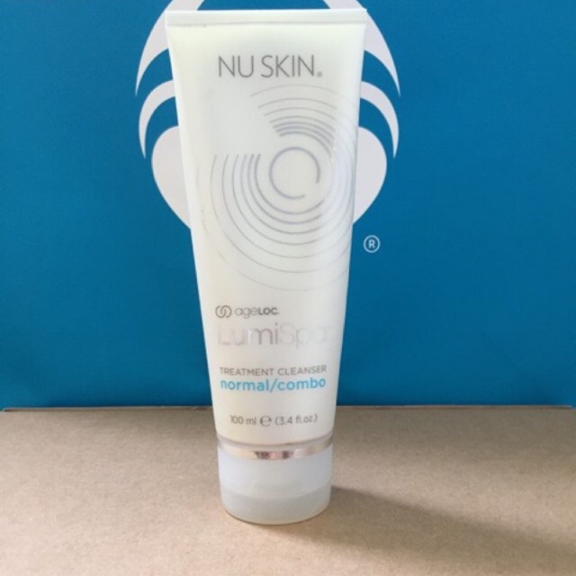 Sữa rửa mặt Ageloc Lumispa nuskin