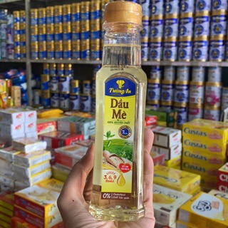 Dầu Mè 100% Nguyên Chất Tường An 250ml