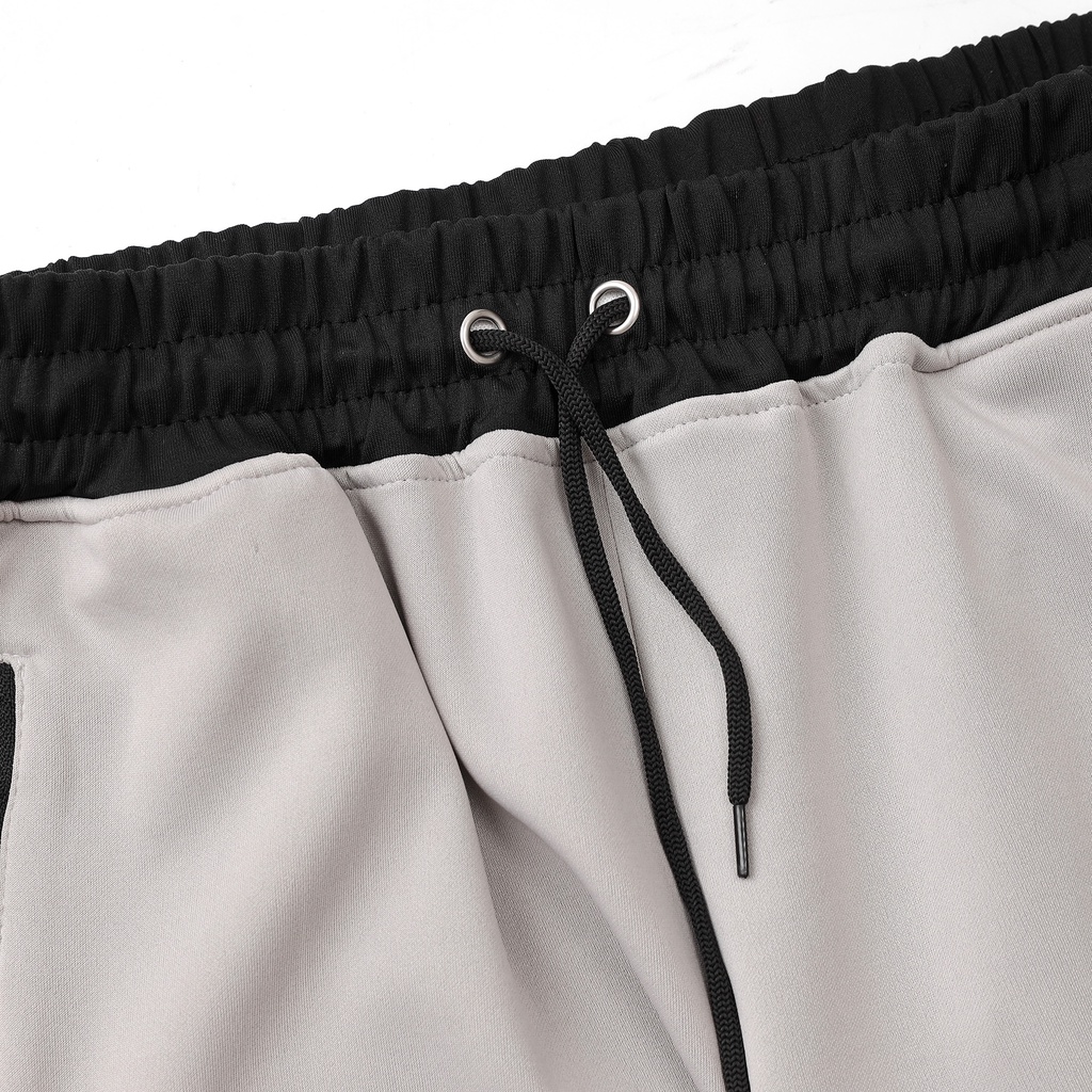 Quần Đùi Ngắn Tập Gym Nam KSM Menswear Thiết Kế Xẻ V, Có Túi Zip Phù Hợp Chơi Thể Thao Q250