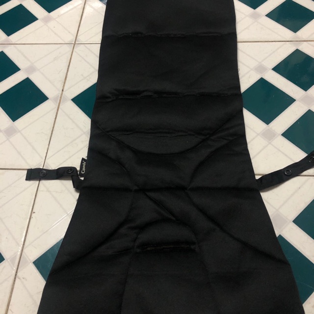 Tấm lót xe đẩy Nhật Combi