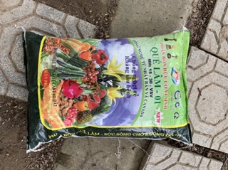 1kg PHÂN HỮU CƠ VI SINH QUẾ LÂM