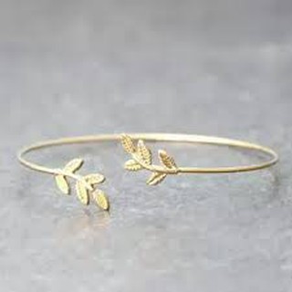 Lắc Tay 5 Lá Đôi Xinh Xắn