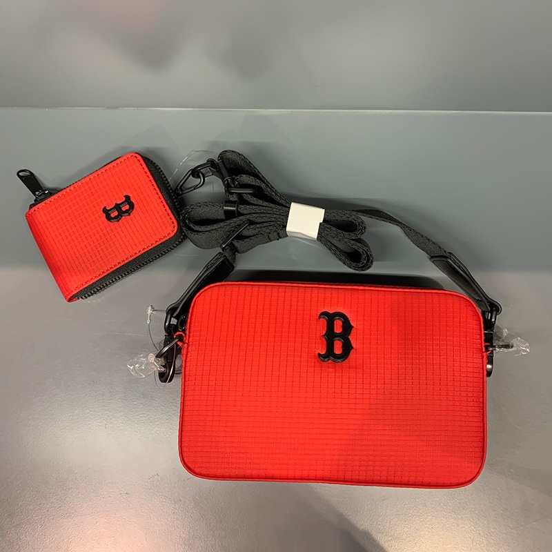 Túi đeo chéo Mlb đựng máy ảnh họa tiết chữ thời trang Hàn Quốc cho nam nữ 21
