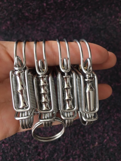 Móc khoá hình đốt trúc