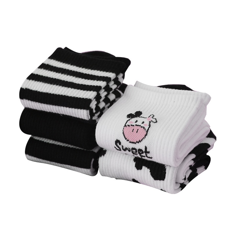 2021 New Cow Printed Sock Lovely Harajuku Korean Style Women Cute Cotton Socks Women Striped Socks Casual Cartoon White Socks