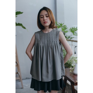 Chicka Chicka - Áo kiểu không tay Sleeveless pleated top - Grey