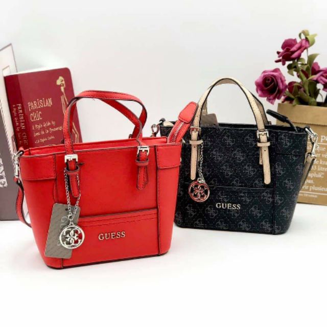 Túi Guess tote Mini Da sần, Hàng xuất Dư Auth