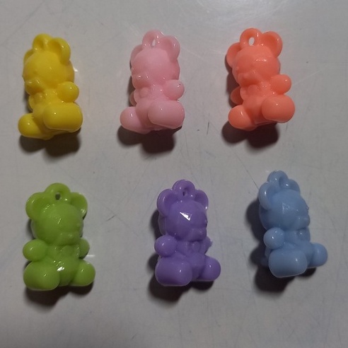 hạt nhựa hình gấu có móc treo dùng làm trang sức thủ công DIY