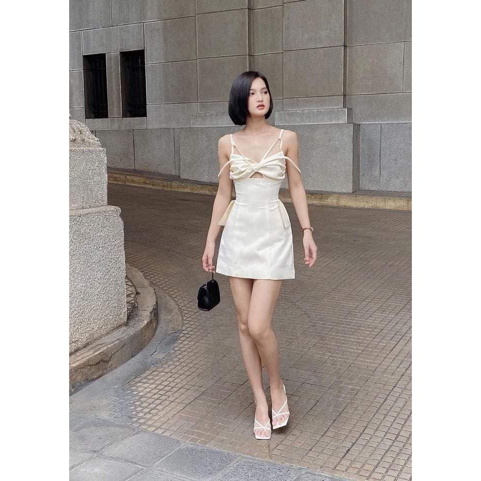ĐẦM DÂY KAKI CUT OUT SANG CHẢNH - ONEONE DRESS | BigBuy360 - bigbuy360.vn