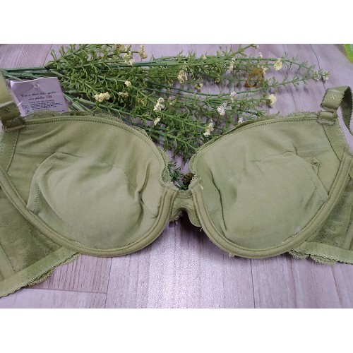 Áo lót nữ nâng ngực ILINA BON BON 3352 mút vừa phối ren