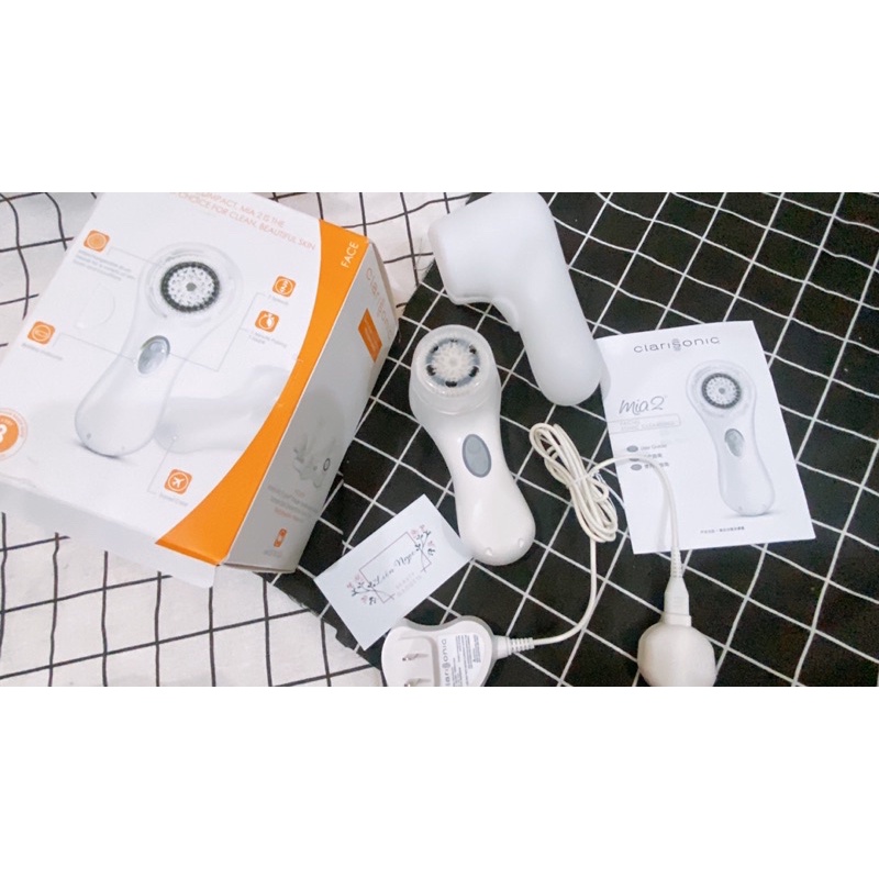 Máy rửa mặt Clarisonic mia2 -có sẵn