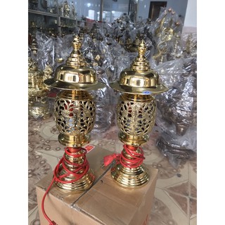 ĐÔI ĐÈN THỜ BẰNG ĐỒNG (CẮm ĐIỆN CAO 37cm)