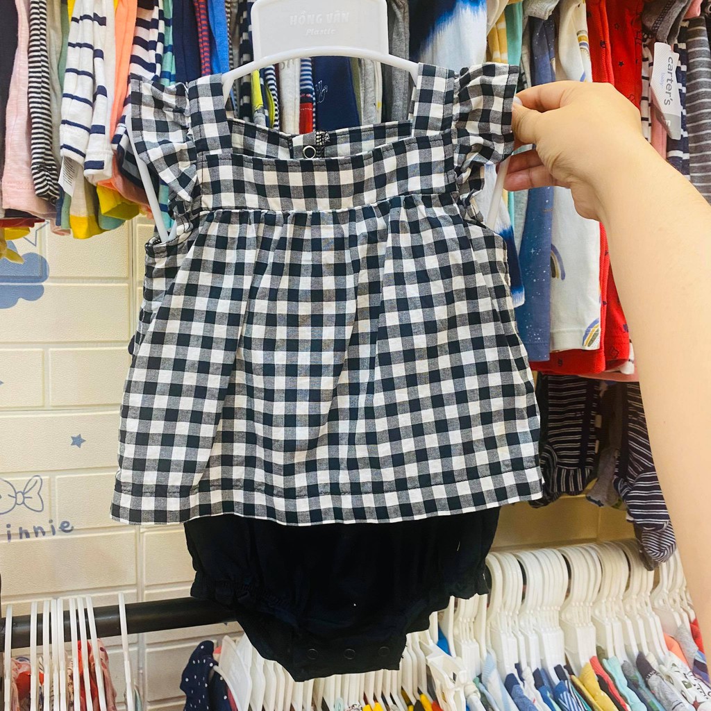Body váy dễ thương họa tiết caro cho bé gái