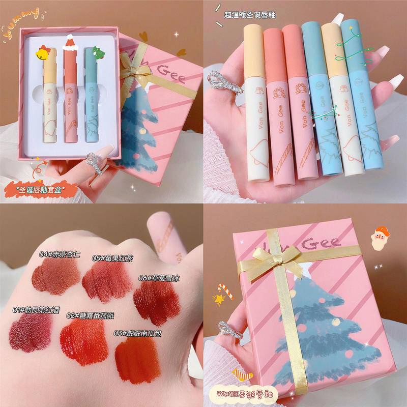 Set Son Kem Lì Mịn Mượt Như Nhung Kháng Nước Lâu Trôi Và Không Lem Vào Cốc Phong Cách Giáng Sinh