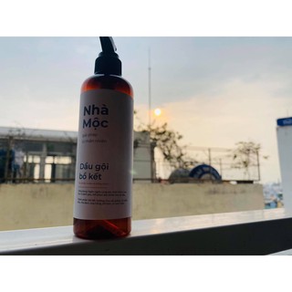 Dầu Gội Thảo Dược Bồ Kết Nhà Mộc giúp sạch gàu, giảm rụng và ngứa, giúp tóc mượt
