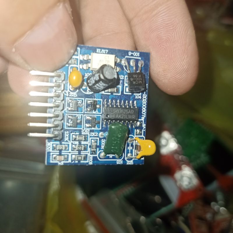 Bo dao động sg3525