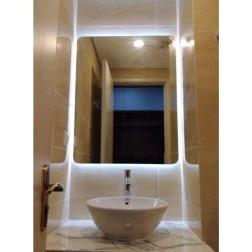 Gương led nhà tắm hình chữ nhật treo tường tính năng cảm ứng 3 màu led hậu kích thước 50x70cm B TIÊU CHUẨN Mirrortoctoc