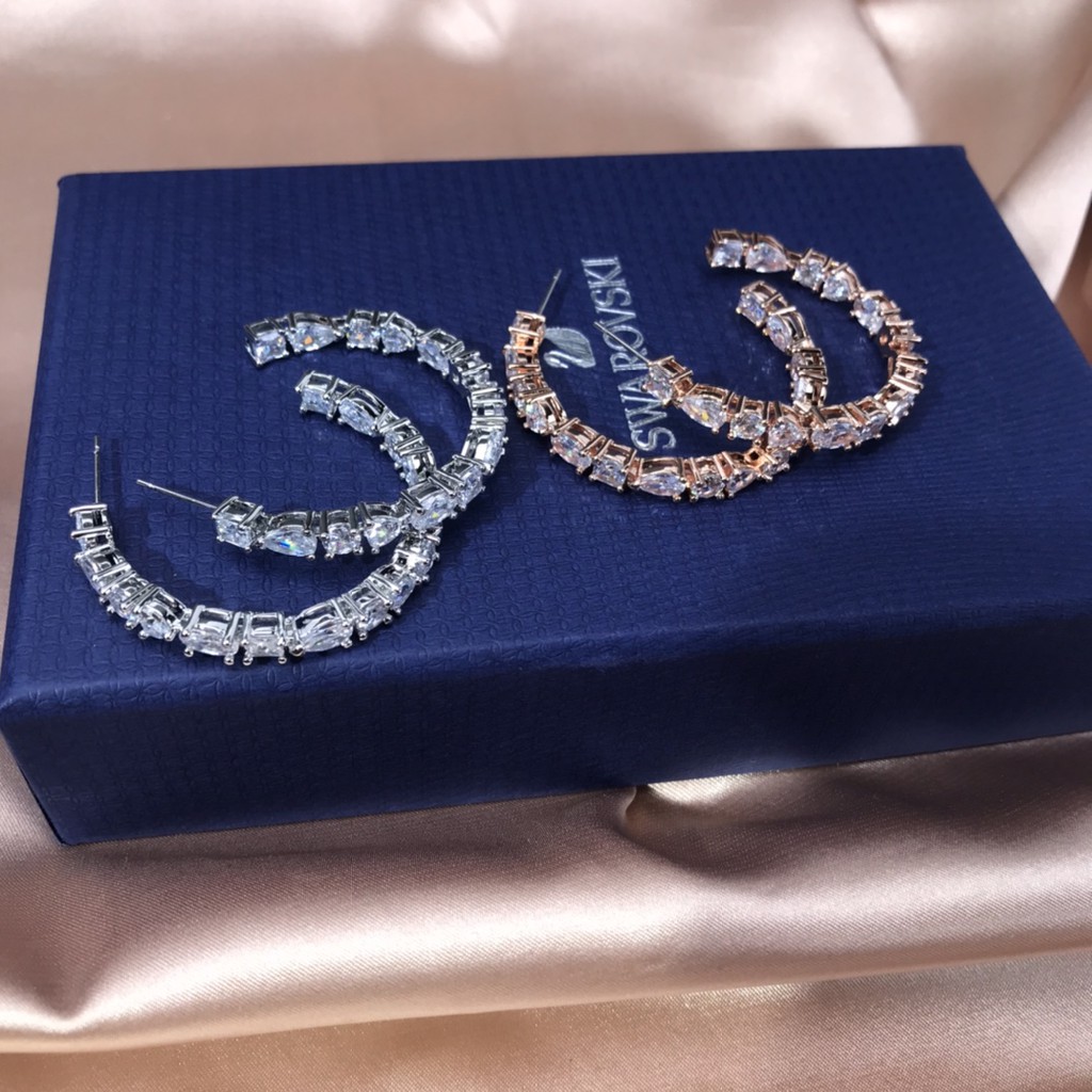 Bông Tai Đính Đá Swarovski Thiết Kế Sang Trọng Cho Nữ