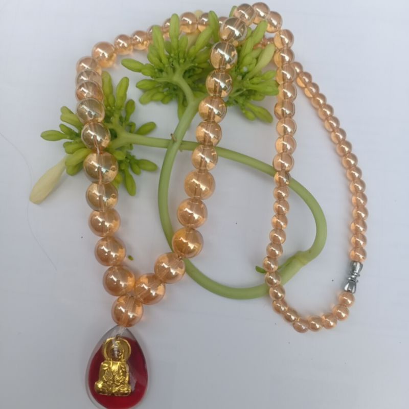 Chuỗi Vòng Hạt Đá Vàng Mặt Phật Cho Các Mẹ, Các Bà  Kết Hợp Với Áo Dài, Áo Bà Ba ...Dùng cho Các Dịp Lễ