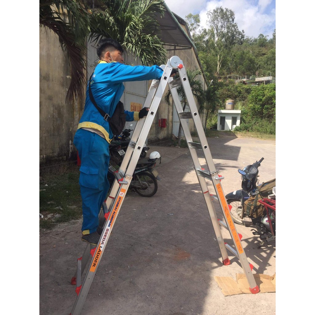 Thang gấp đa năng Hyundai Hàn Quốc LS-44 - BH 24 tháng - mở tối đa 4,5m. Thang rút lồng chữ A 2.15m