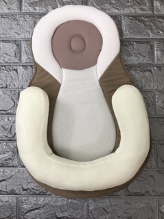 Đệm nằm cho bé