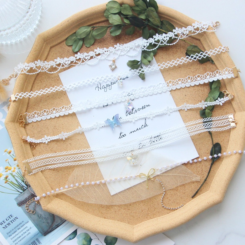 Vòng Cổ Choker Ren Mặt Hình Nơ Bướm Đính Đá Pha Lê Thời Trang