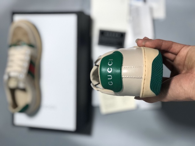 Giày sơn tùng bản sạch da xịn