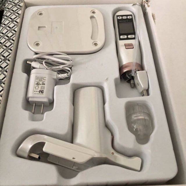 Máy tiêm tinh chất