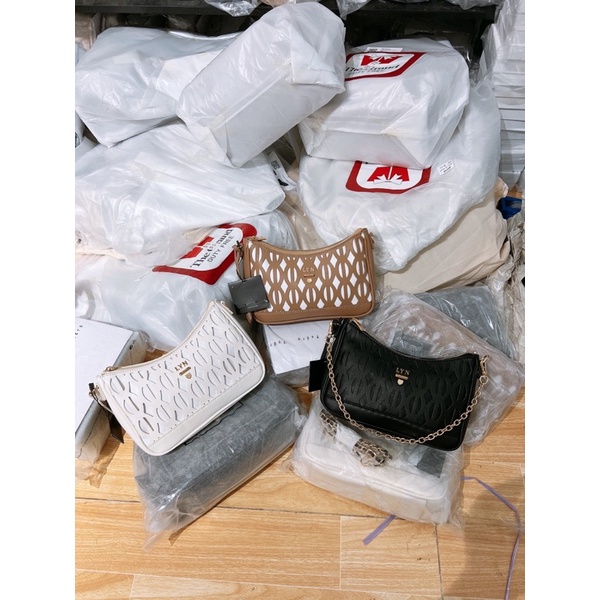 Túi lyn kẹp nách