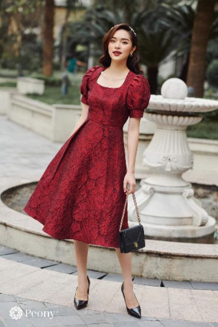 Vải gấm vân hoa