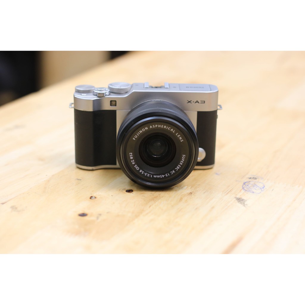 Máy ảnh Fujifilm X-A3 + Ống kính Fujifilm XC 15-45mm f/3.5-5.6 OIS PZ