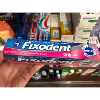 Keo dán răng giả Fixodent 68g