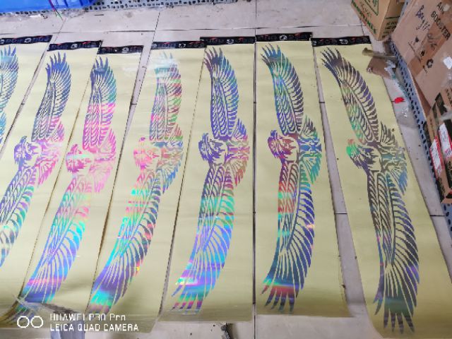 Đại bàng 7 màu tem trang trí xe tải.