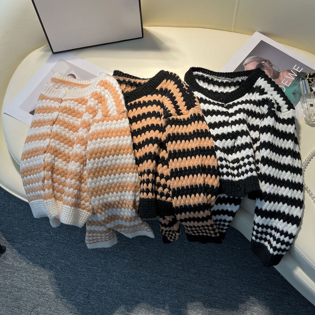 Áo Khoác cardigan Dệt Kim Dáng Ngắn Màu Sắc Tương Phản Thời Trang Thu Đông Dành Cho Nữ